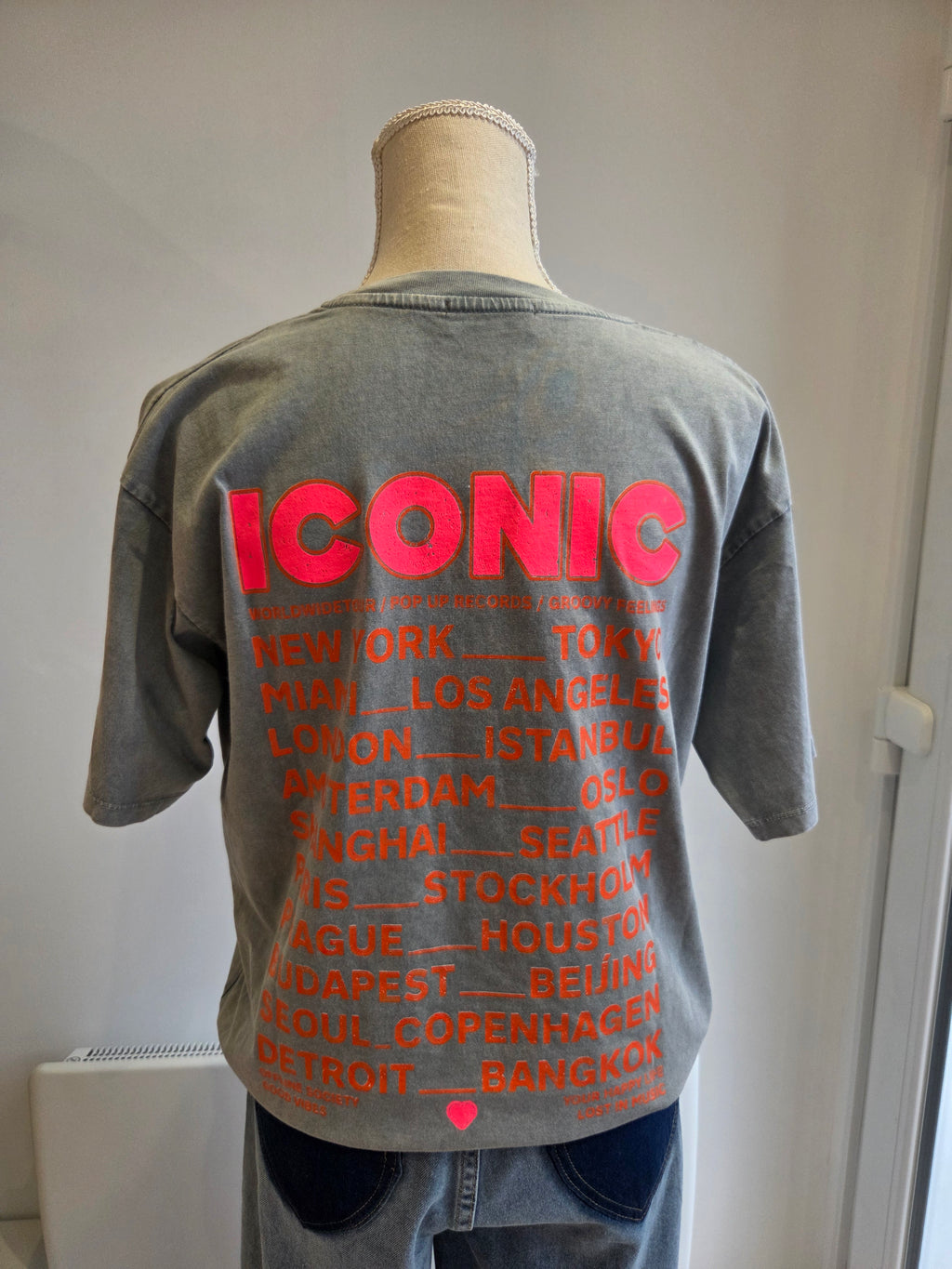 T-shirt iconic